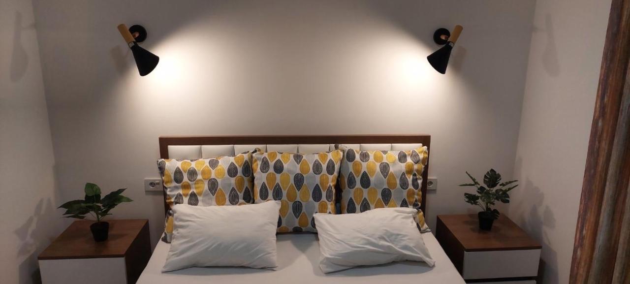 Long Beach Apartment Ulcinj Esterno foto